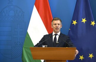 Magyar Péter: rendezni kell Budapest pénzügyeit és meg kell őrizni a működőképességét